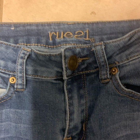 Rue 21 mid high rise jeggings women’s (junior) used good condition - Picture 2 of 4
